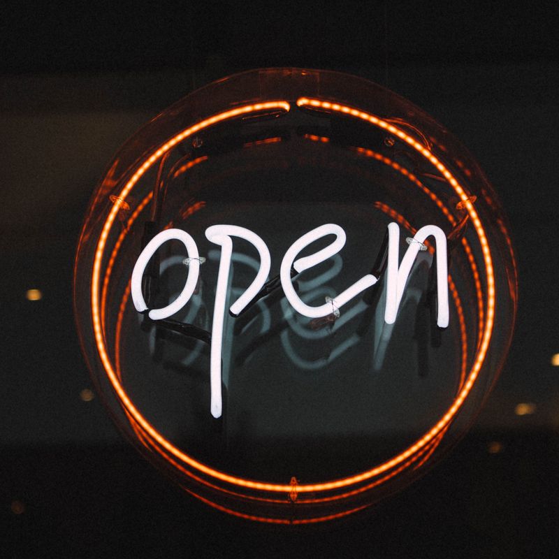 How to use Neon Signs to Boost your Business